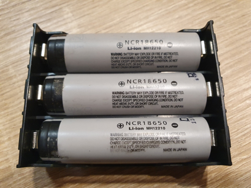 Custodia per Power Bank 18650  - Diy Electronics Storage recensione e prezzo